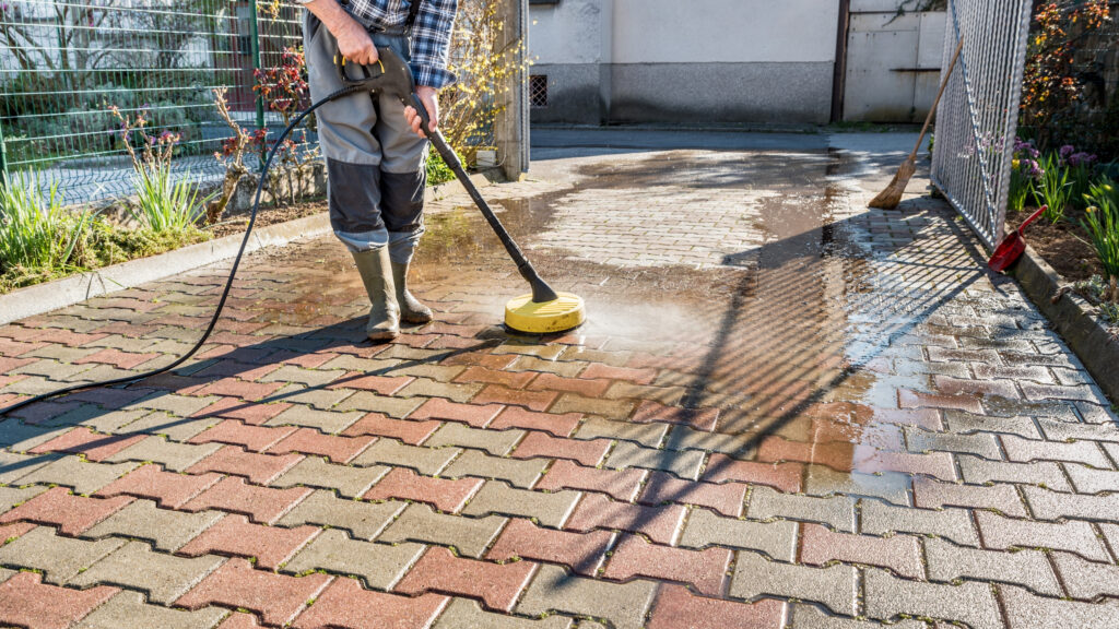 facade cleaning services dubai